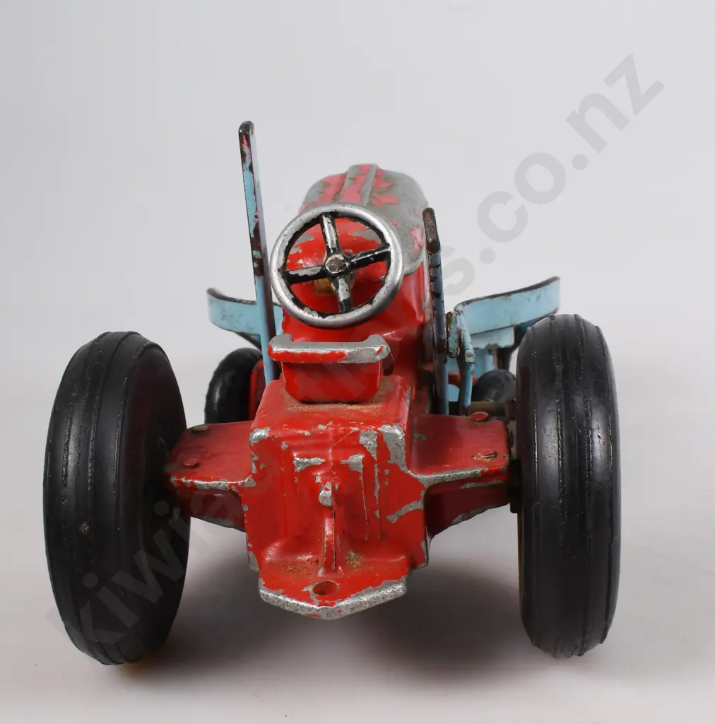 TIGER TOYS FORDSON TRACTOR, FRONT END LOADER Image 1++