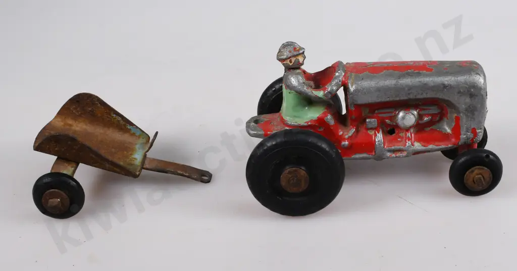 TIGER TOYS FORDSON TRACTOR, TRAILER Image 1++
