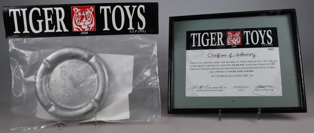 TIGER TOYS 2008 ASHTRAY, & CERTIFICATE OF AUTHENTICITY Image 1++