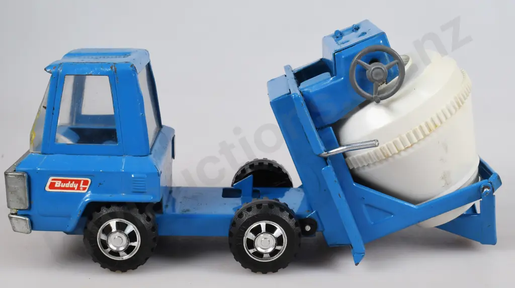BUDDY L JUNIOR SERIES CEMENT MIXER Image 1++