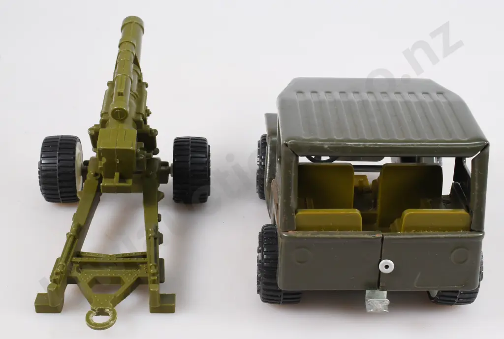 BUDDY L JUNIOR ARMY JEEP & HOWITZER Image 1++