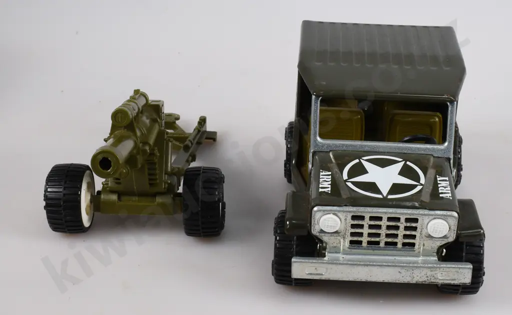 BUDDY L JUNIOR ARMY JEEP & HOWITZER Image 1++