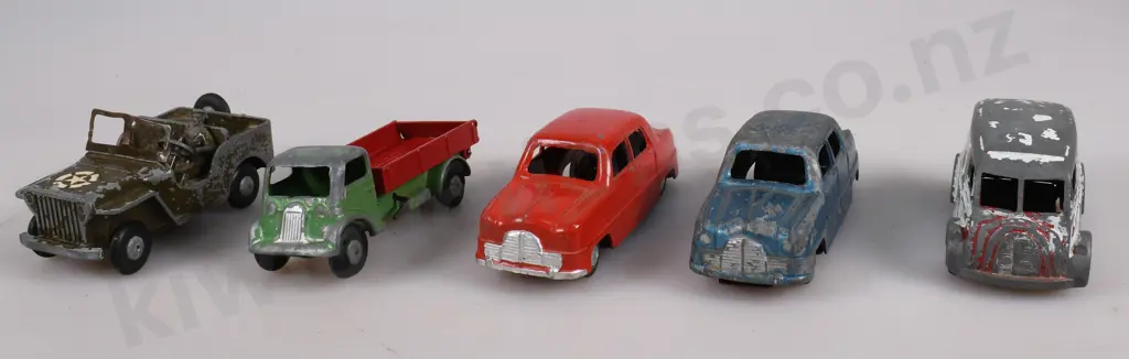 TRI-ANG DIECAST TOYS Image 1++