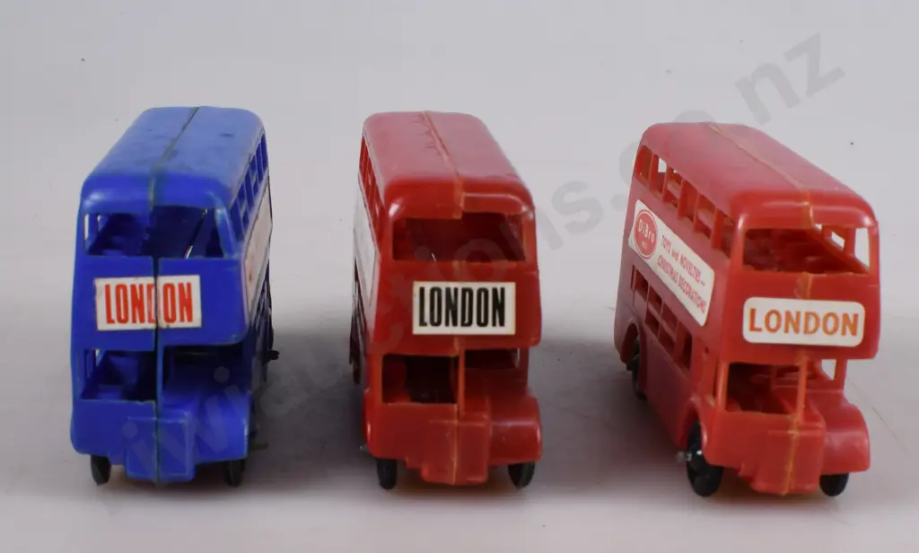 DIBRO NEW ZEALAND MADE DOUBLE DECKER BUSES Image 1++