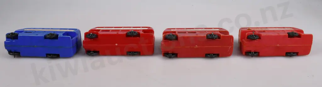 DIBRO NEW ZEALAND MADE DOUBLE DECKER BUSES Image 1++