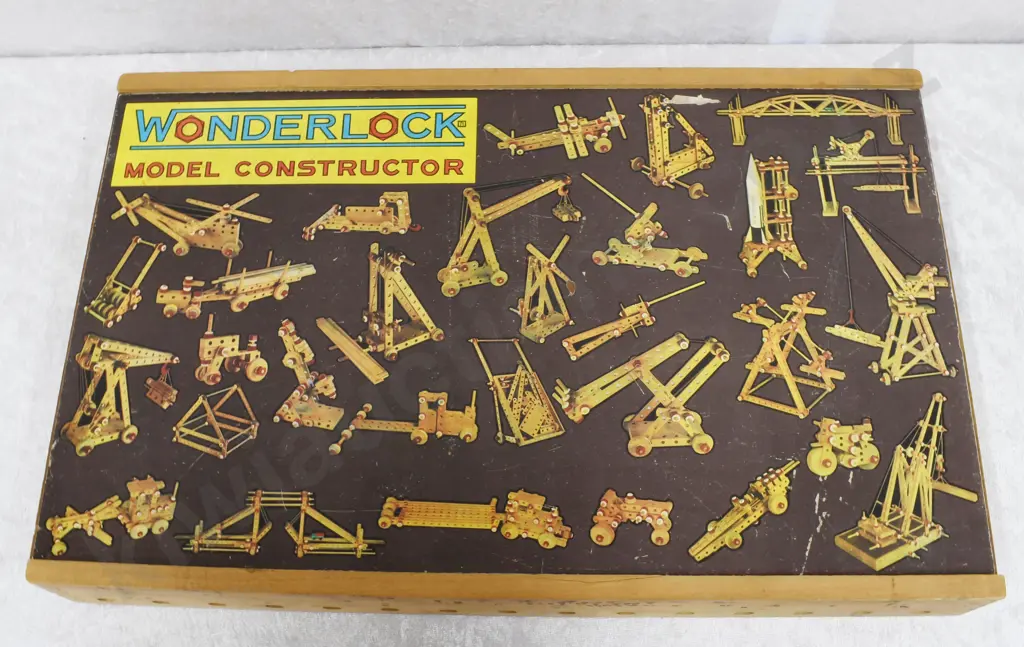 WONDERLOCK MODEL CONSTRUCTOR WOODEN TOYS Image 1++