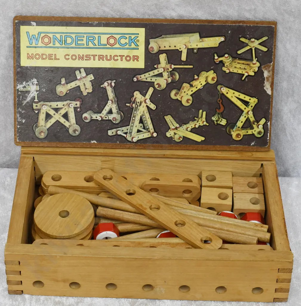 WONDERLOCK MODEL CONSTRUCTOR WOODEN TOYS Image 1++