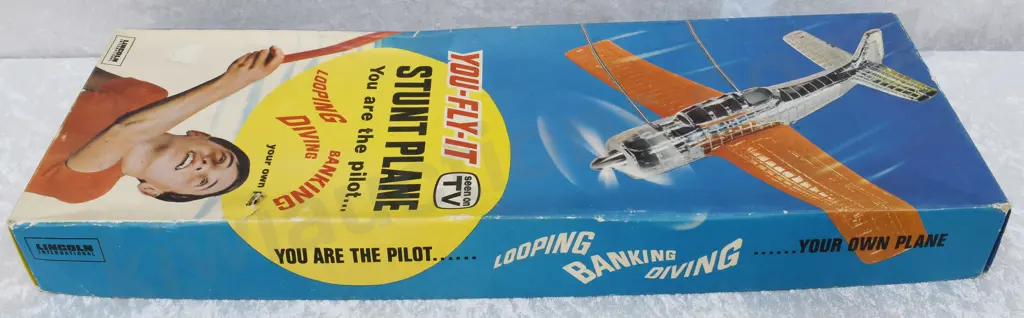 ASSORTED LINCOLN INTERNATIONAL TOYS Image 1++