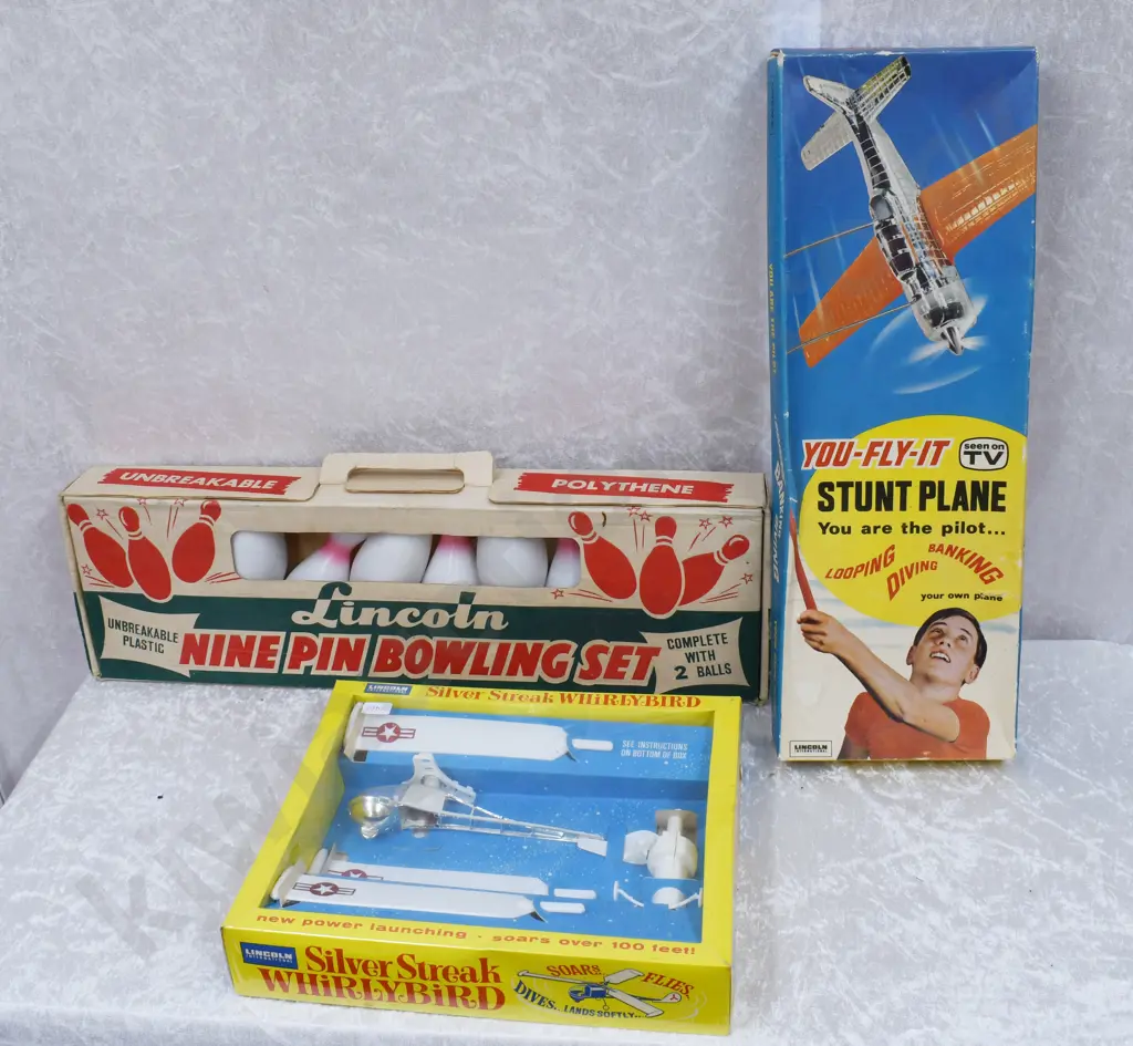 ASSORTED LINCOLN INTERNATIONAL TOYS Image 1++