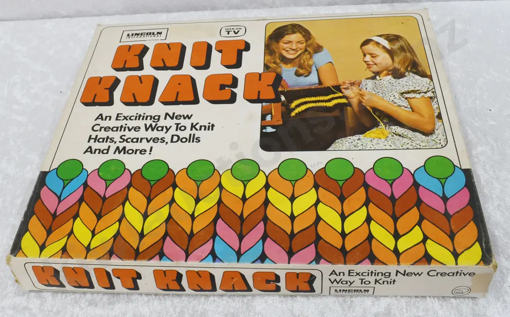 ASSORTED LINCOLN INTERNATIONAL TOYS Image 1++