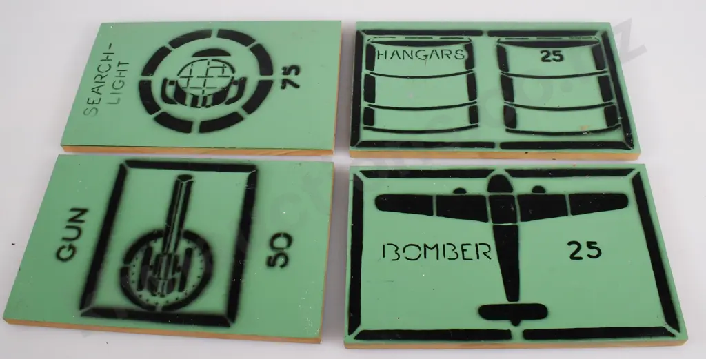 ABINGDONS NEW ZEALAND BOMBING ATTACK GAME Image 1++
