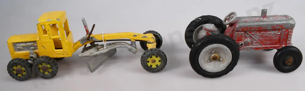 FUN HO & MACKENZIE BANNISTER VEHICLES Image 1++
