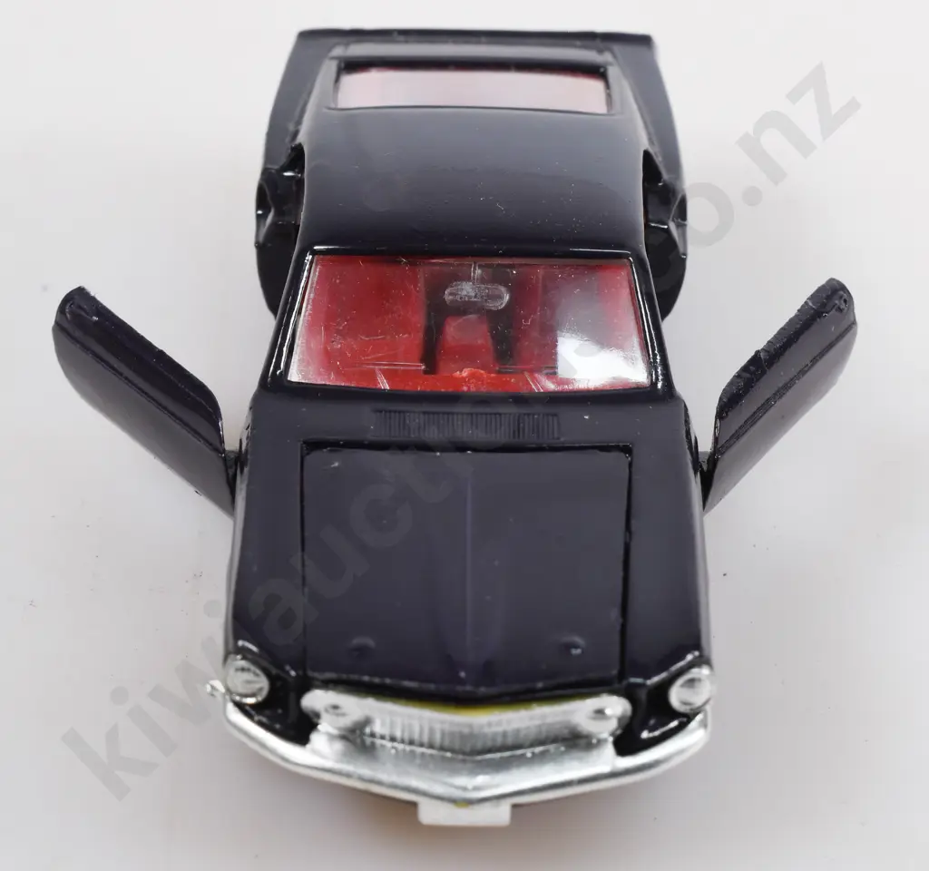 INTER-CARS BOXED MODEL FORD MUSTANG Image 1++