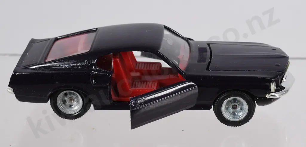 INTER-CARS BOXED MODEL FORD MUSTANG Image 1++