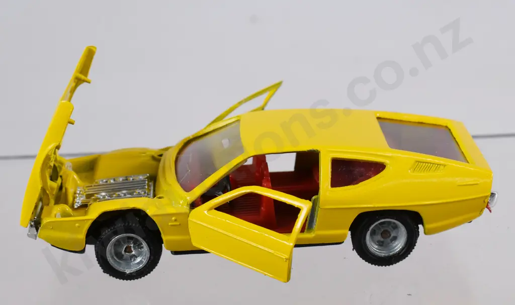 INTER-CARS BOXED MODEL LAMBORGHINI ESPADA Image 1++