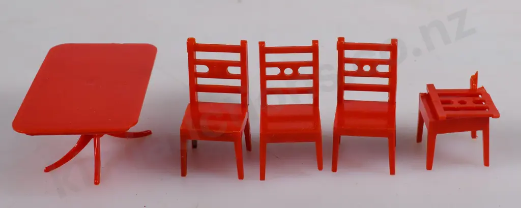 PROTEX PLASTIC DOLLS FURNITURE Image 1++