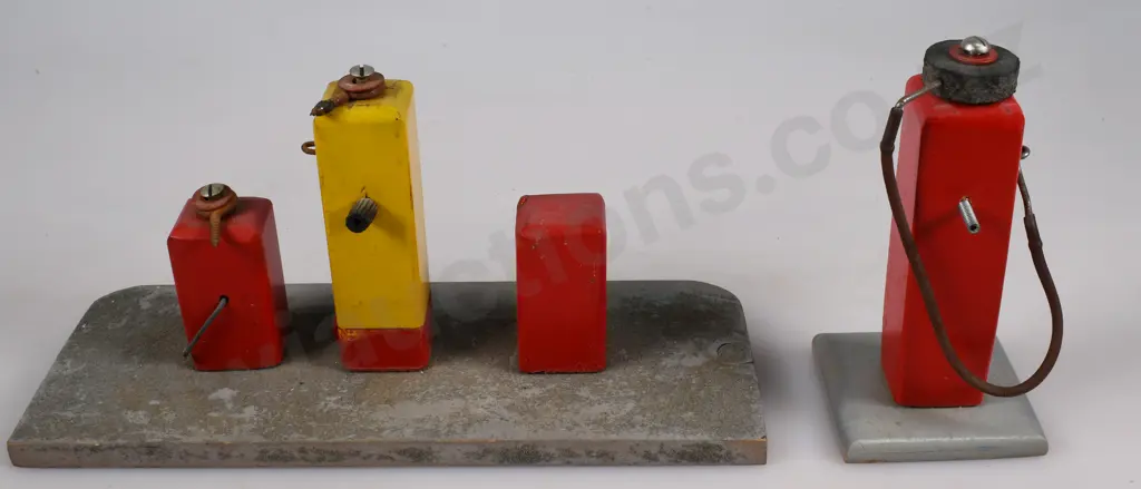 JOYPHYL WOODEN TOY PETROL PUMPS Image 1++