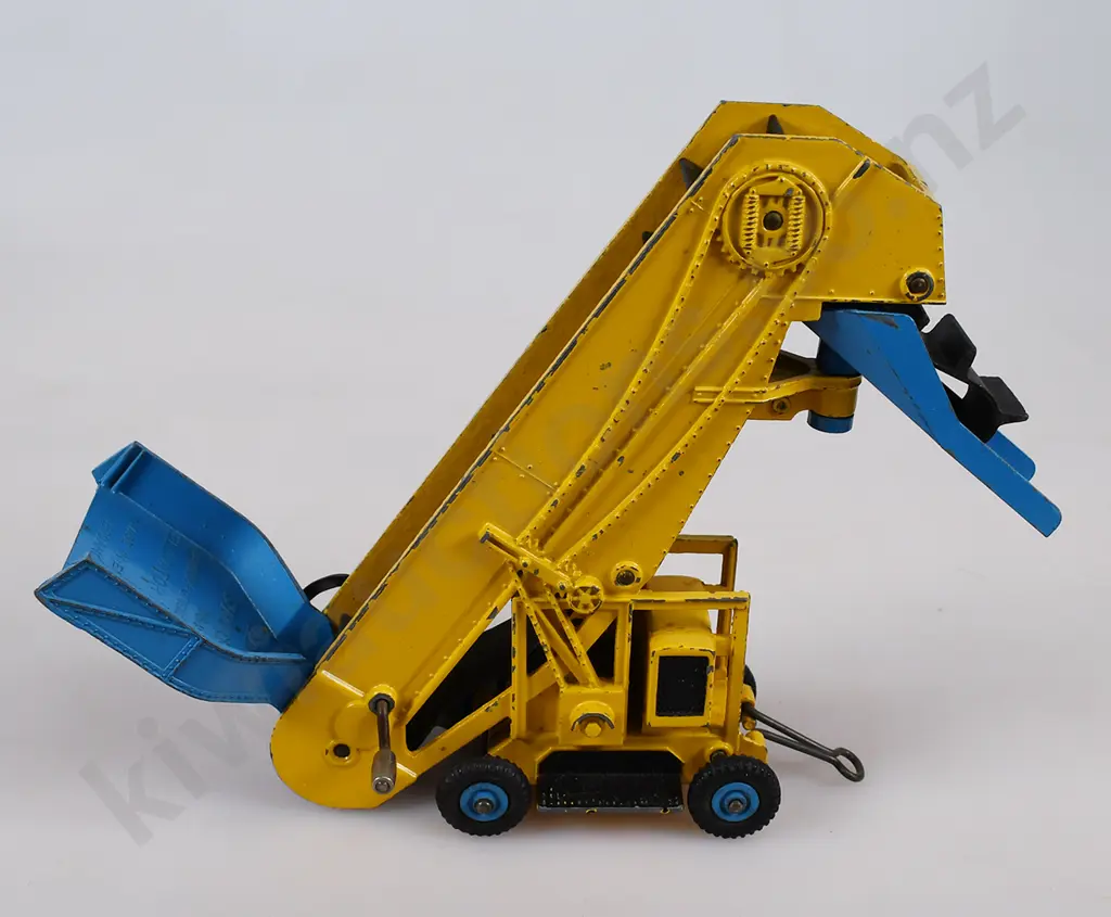 DINKY SUPERTOYS ELEVATOR LOADER Image 1++