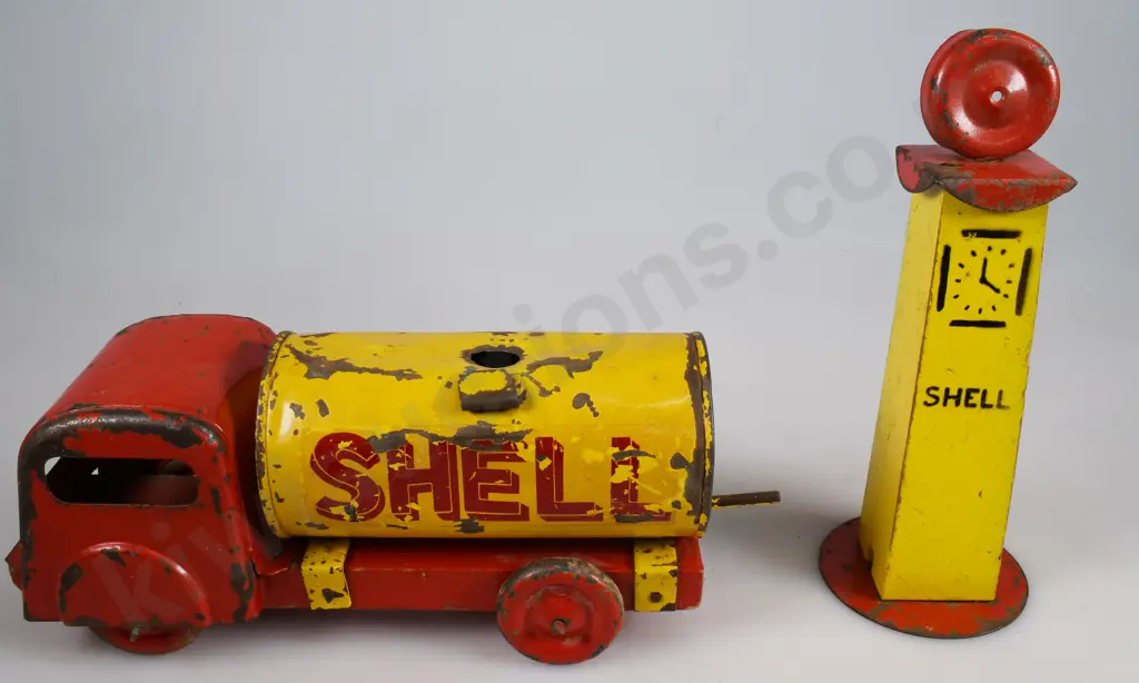 SHELL PRESSED STEEL PETROL TANKER & BOWSER Image 1++