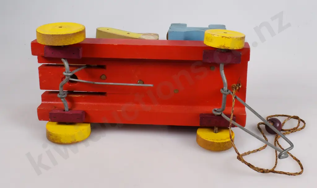 WOODEN PULL-ALONG TOYS. Image 1++