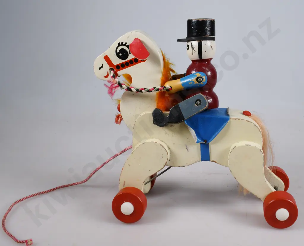 WOODEN PULL-ALONG TOYS. Image 1++
