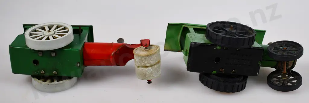 TRI-ANG, WELLS BRIMTOY CLOCKWORK TOYS Image 1++