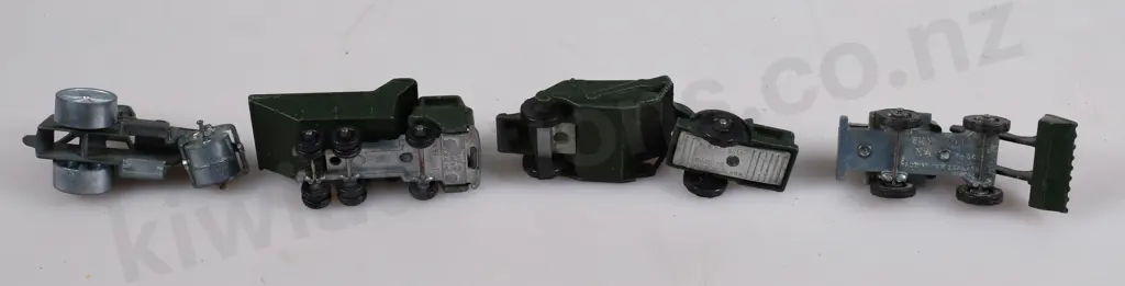 FUN HO MIDGET MILITARY MOVERS Image 1++