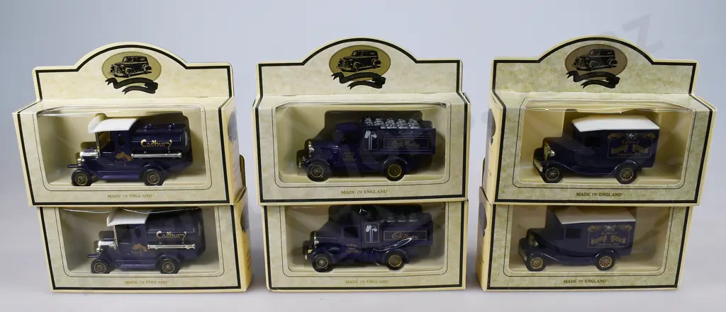 CADBURY BOXED MODEL TRUCKS Image 1++
