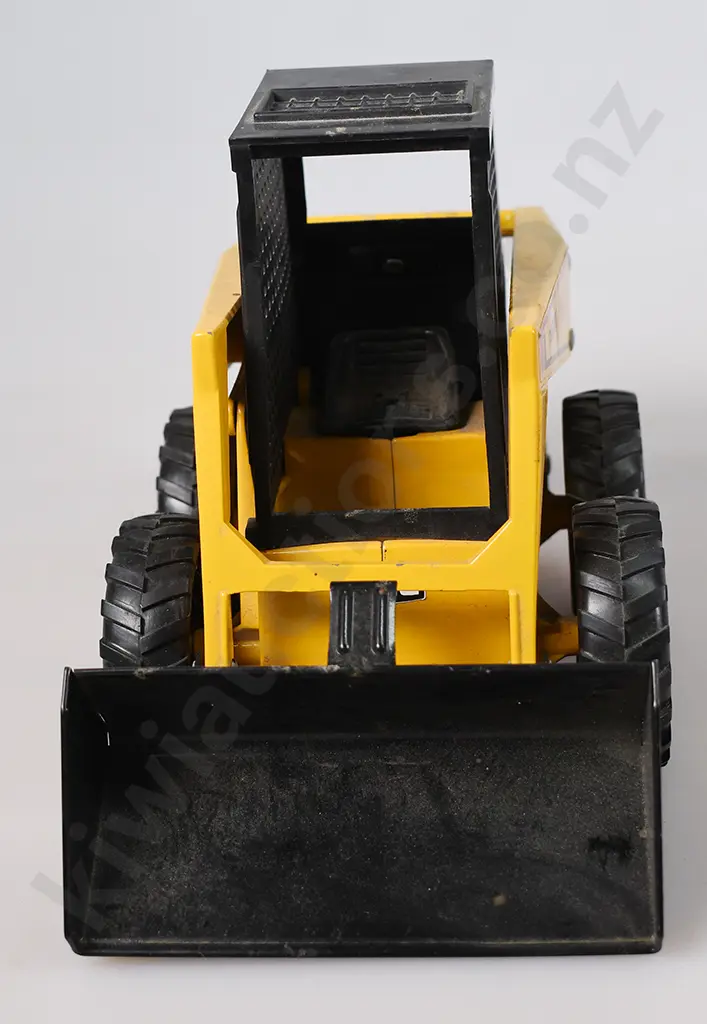 ERTL MUSTANG SKID STEER LOADER, FIRE PUMPER WAGON Image 1++