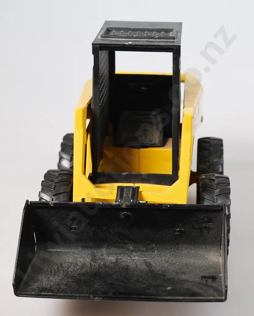ERTL MUSTANG SKID STEER LOADER, FIRE PUMPER WAGON Image 1++