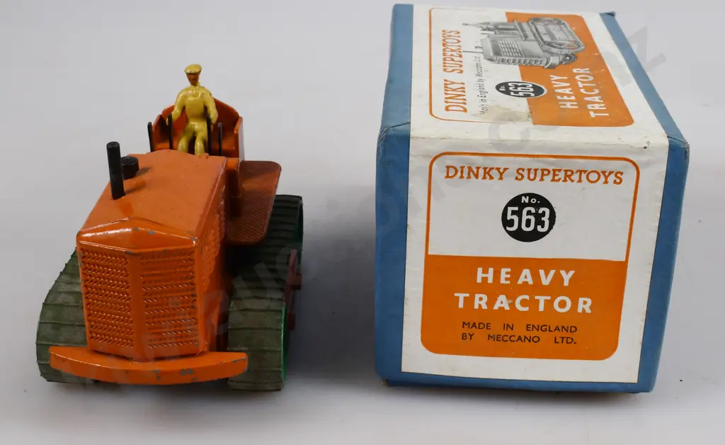 DINKY SUPERTOYS HEAVY TRACTOR, BOXED, NO 563 Image 1++