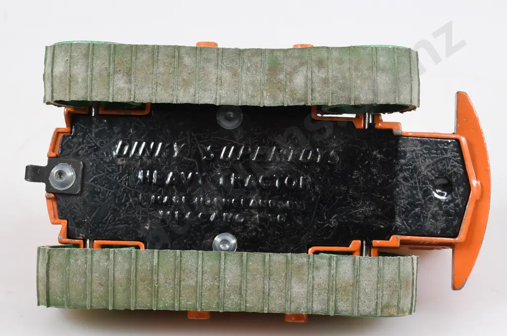 DINKY SUPERTOYS HEAVY TRACTOR, BOXED, NO 563 Image 1++