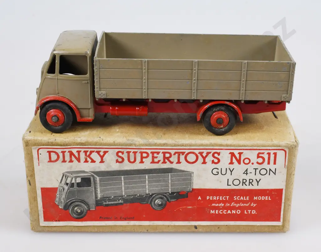 DINKY SUPERTOYS GUY 4-TON LORRY, NO 511 Image 1++