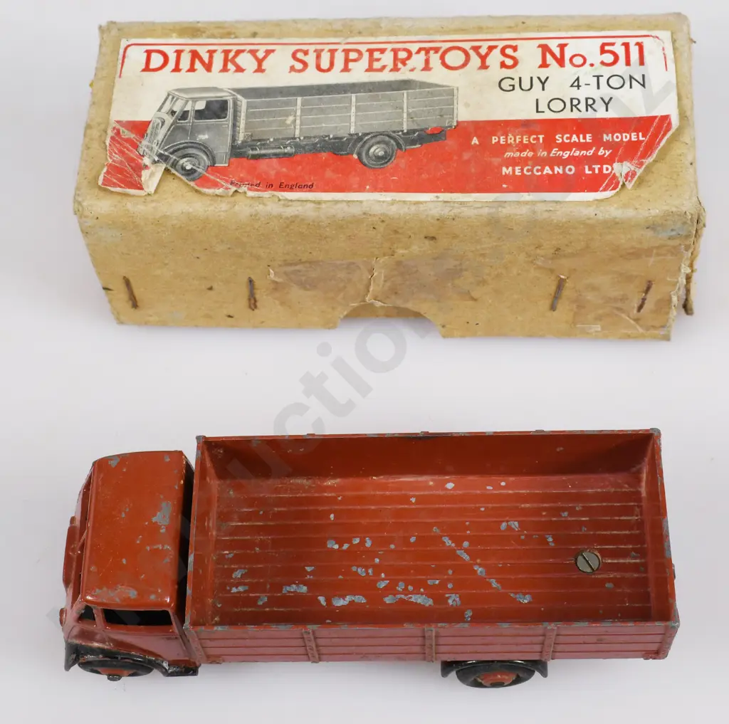 DINKY SUPERTOYS GUY 4-TON LORRY, IN ORIGINAL BOX, NO. 511 Image 1++