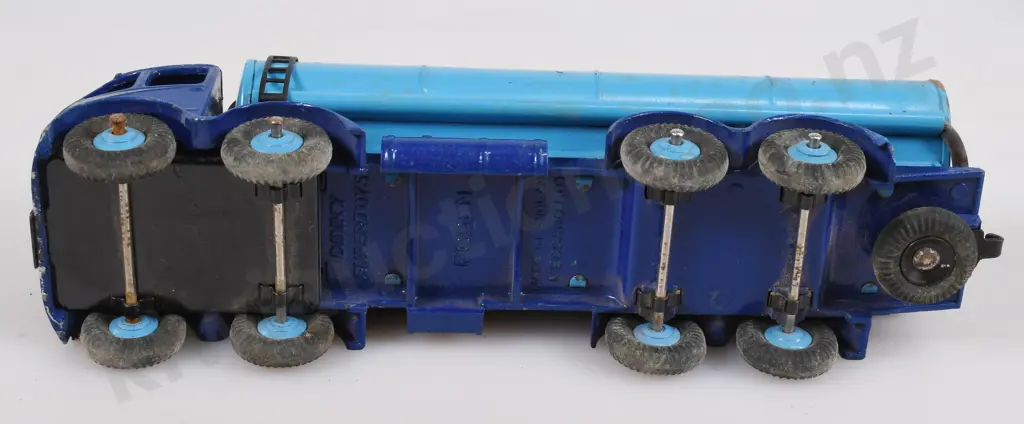 DINKY SUPERTOYS FODEN 14-TON TANKER IN ORIGINAL BOX, NO 504 Image 1++