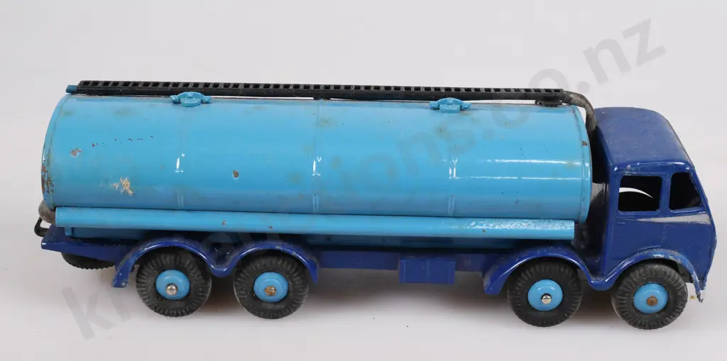 DINKY SUPERTOYS FODEN 14-TON TANKER IN ORIGINAL BOX, NO 504 Image 1++