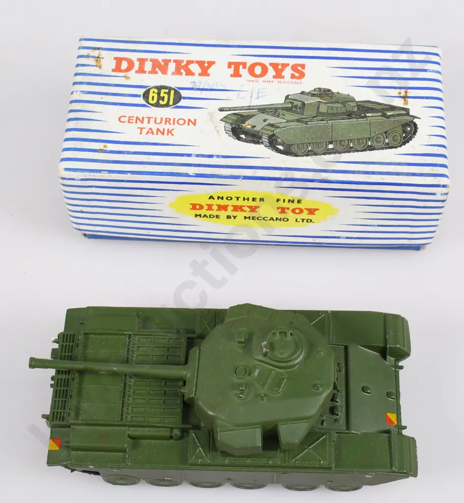 DINKY CENTURION TANK. IN ORIGINAL BOX, NO 651 Image 1++