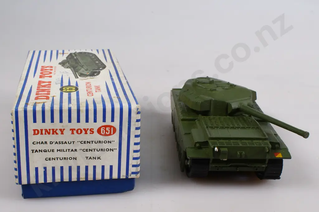 DINKY CENTURION TANK. IN ORIGINAL BOX, NO 651 Image 1++