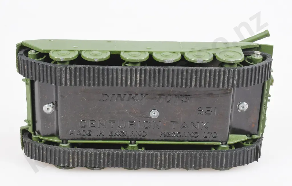 DINKY CENTURION TANK. IN ORIGINAL BOX, NO 651 Image 1++