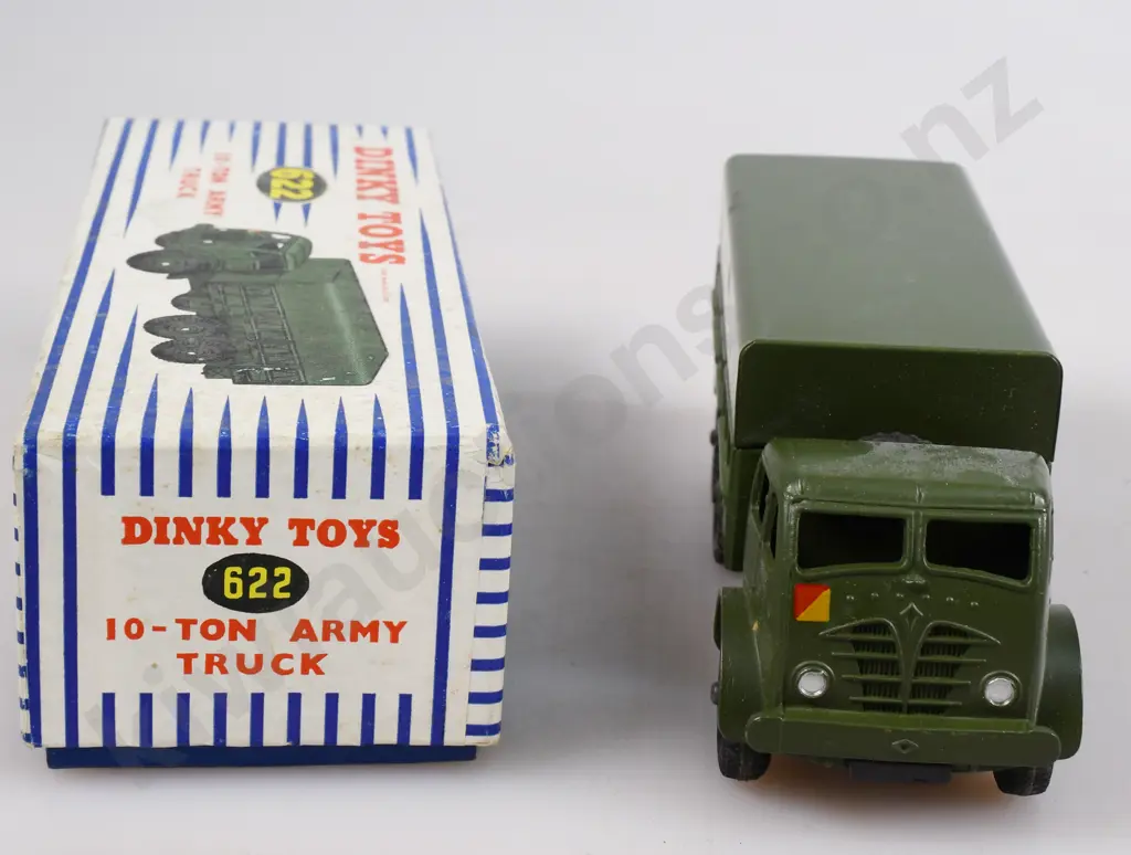 DINKY 10-TON ARMY TRUCK IN ORIGINAL BOX, NO 622 Image 1++