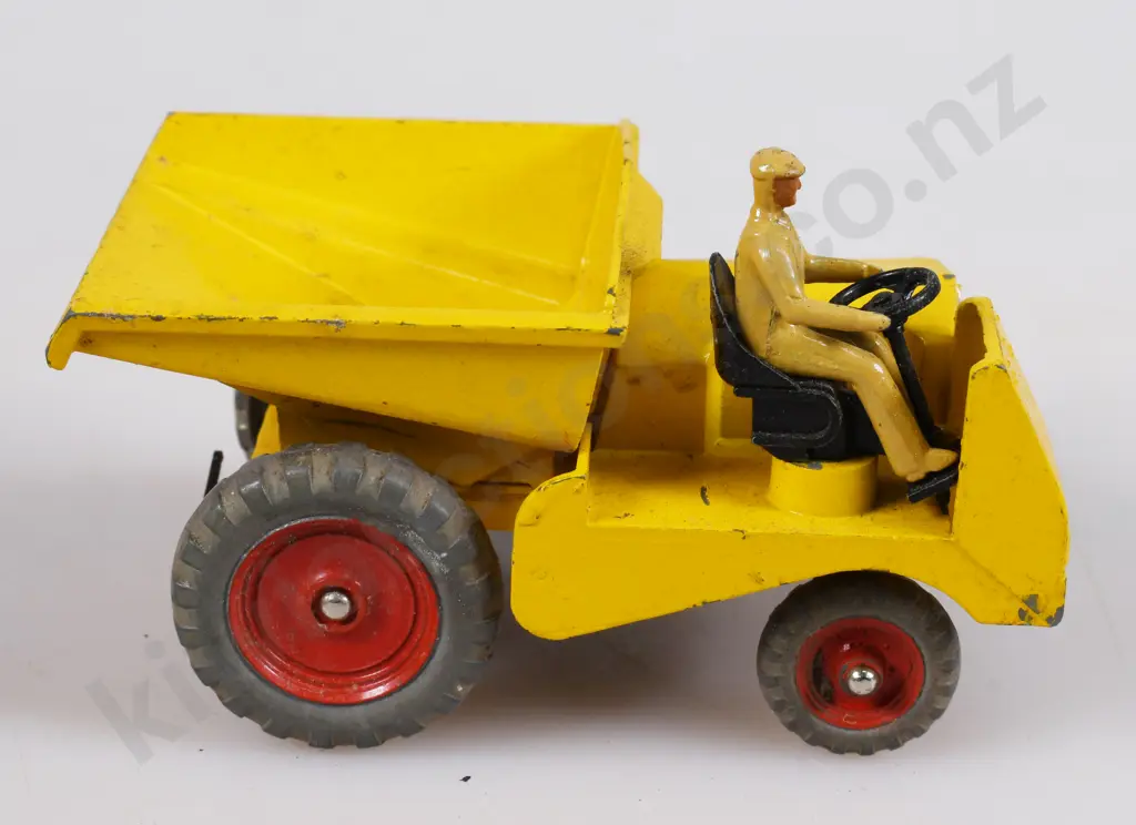 DINKY SUPERTOYS DUMPER TRACK IN ORIGINAL BOX, MODEL 562 Image 1++