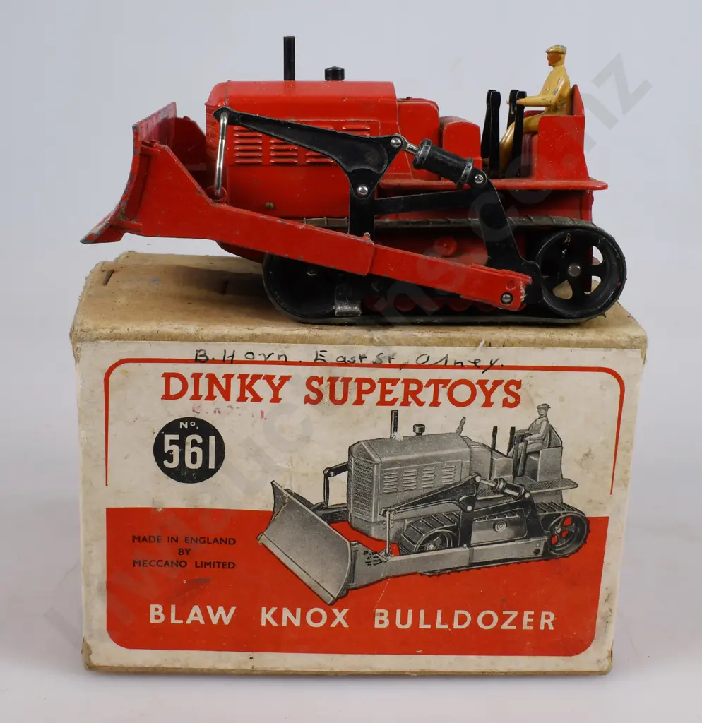 DINKY SUPERTOYS BLAW KNOX BULLDOZER IN ORIGINAL BOX, NO. 561 Image 1++