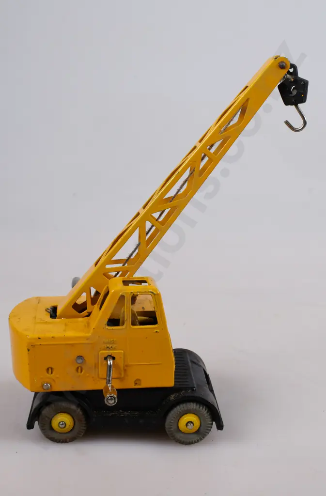DINKY SUPERTOYS COLES MOBILE CRANE IN ORIGINAL BOX NO. 571 Image 1++