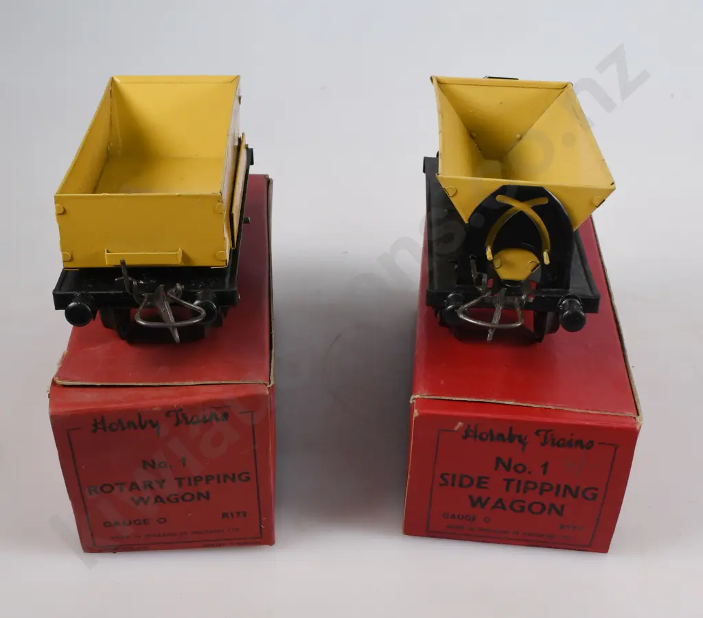HORNBY TRAINS NO.1, SIDE TIPPING WAGON, ROTARY TIPPING WAGON IN ORIGINAL BOXES Image 1++