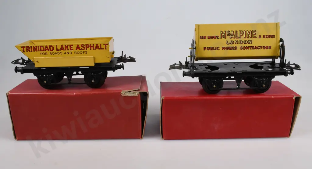 HORNBY TRAINS NO.1, SIDE TIPPING WAGON, ROTARY TIPPING WAGON IN ORIGINAL BOXES Image 1++