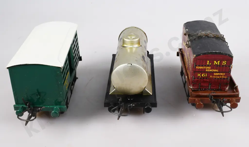 HORNBY TRAINS ROLLING STOCK IN ORIGINAL BOXES Image 1++