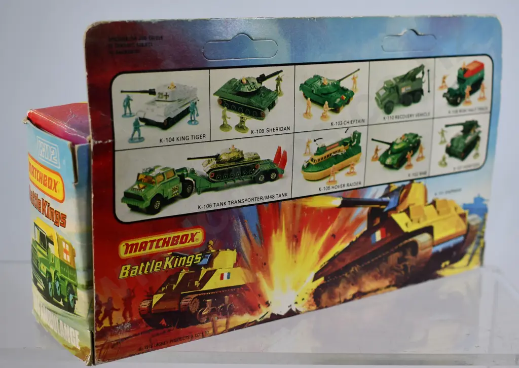 MATCHBOX BATTLE KINGS K-112 DAF AMBULANCE Image 1++
