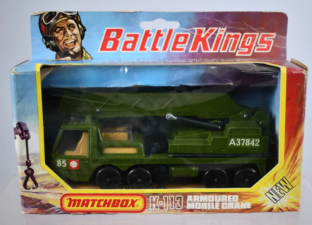 MATCHBOX BATTLE KINGS K-113 ARMOURED MOBILE CRANE Image 1++