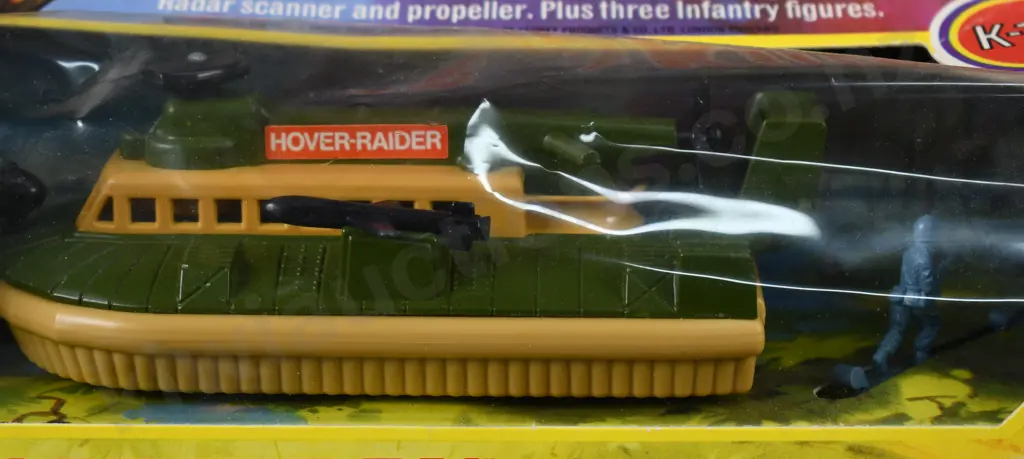 MATCHBOX BATTLE KINGS K-105 HOVER RAIDER Image 1++