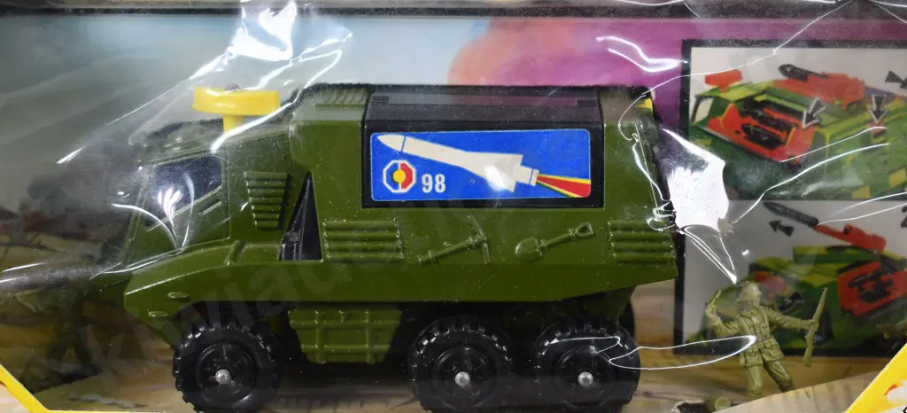MATCHBOX BATTLE KINGS K-111 MISSLE LAUNCHER Image 1++